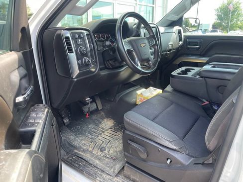 Used 2015 Chevrolet Silverado 2500 LT AWD/4WD image 5