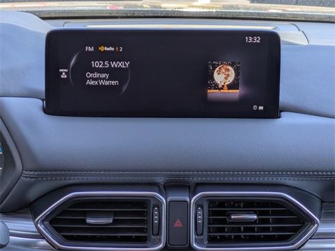 Used 2023 MAZDA CX-5 AWD 2.5 S w/ Premium Package image 19