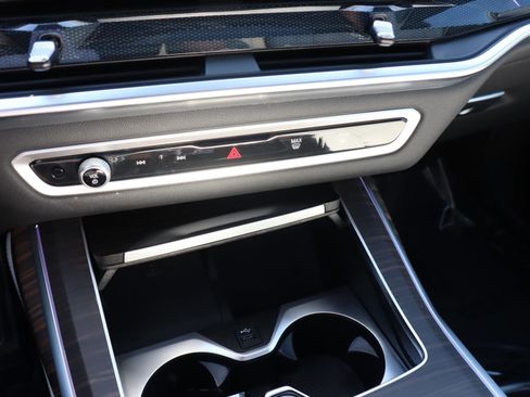 Certified 2023 BMW X7 xDrive40i w/ M Sport Package image 24