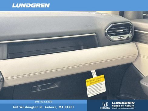 New 2026 Honda Pilot Touring image 15