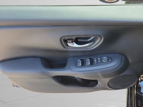New 2026 Honda HR-V EX-L image 22