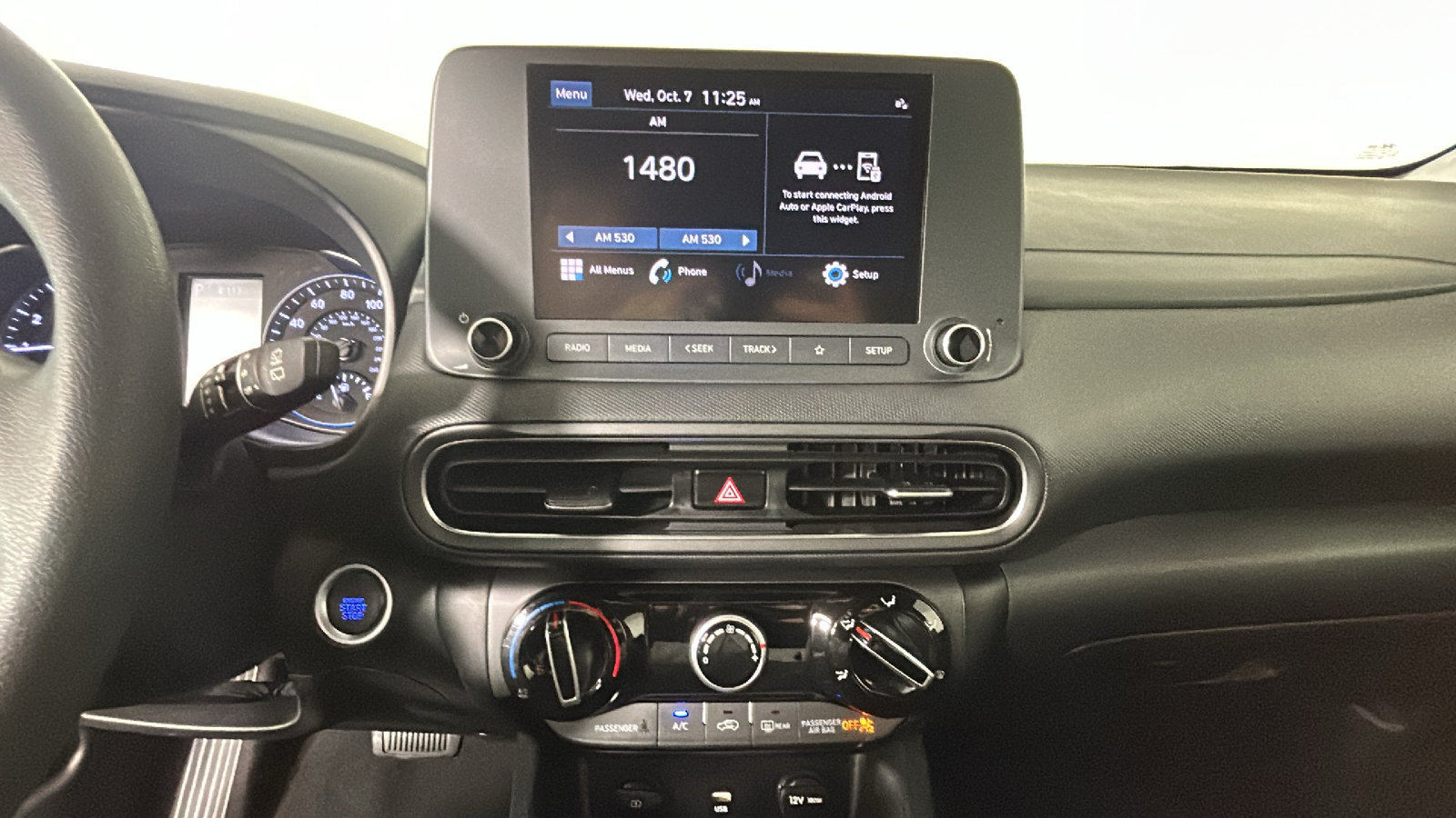 Certified 2023 Hyundai Kona SEL FWD image 30