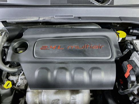 Used 2022 Jeep Compass Latitude w/ Convenience Group image 28