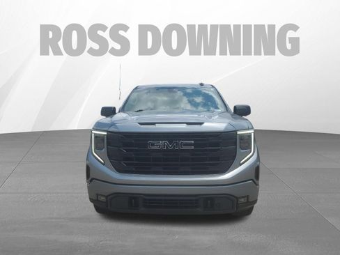 Used 2023 GMC Sierra 1500 Elevation AWD/4WD image 2