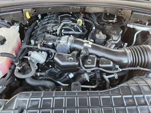 Used 2022 Jeep Grand Cherokee L Limited image 33