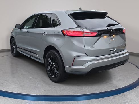 Used 2022 Ford Edge SE w/ Black Appearance Package AWD/4WD image 7