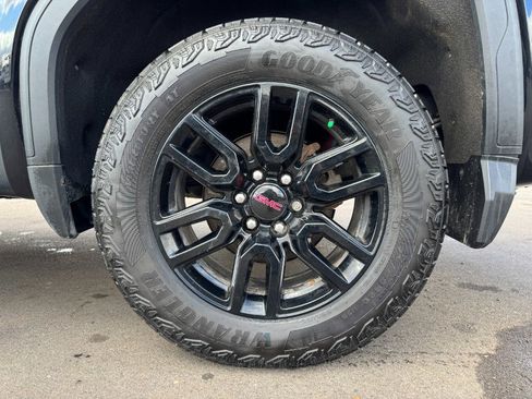 Used 2019 GMC Sierra 1500 Elevation image 13