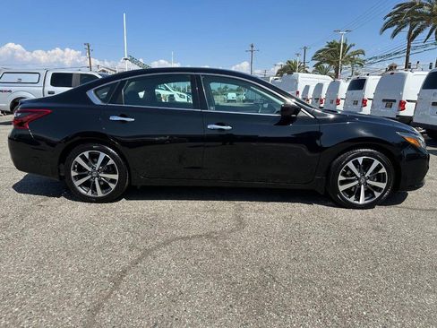 Used 2017 Nissan Altima 2.5 SR image 4