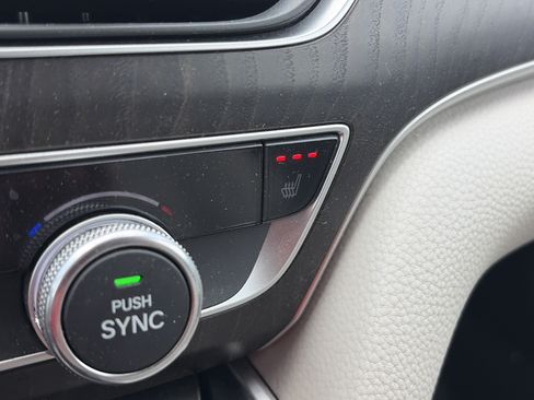 Used 2018 Honda Accord EX-L image 26