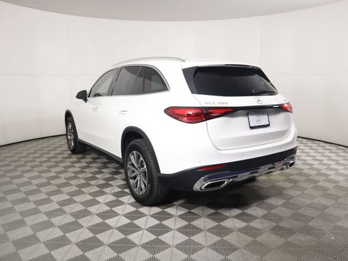 Used 2026 Mercedes-Benz GLC 300 4MATIC image 7