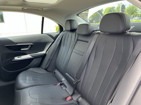 Certified 2025 Mercedes-Benz E 350 4MATIC Sedan image 32