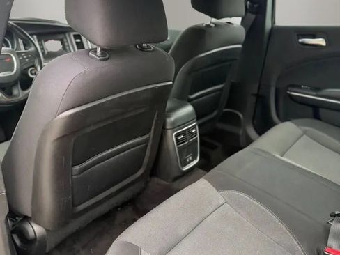 Used 2015 Dodge Charger SE w/ Popular Equipment Group RWD image 14