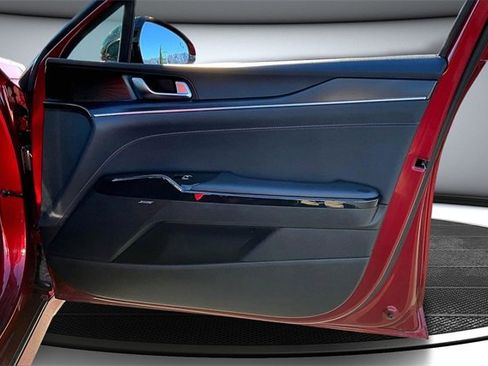 Used 2024 Kia K5 GT w/ GT1 Package image 28