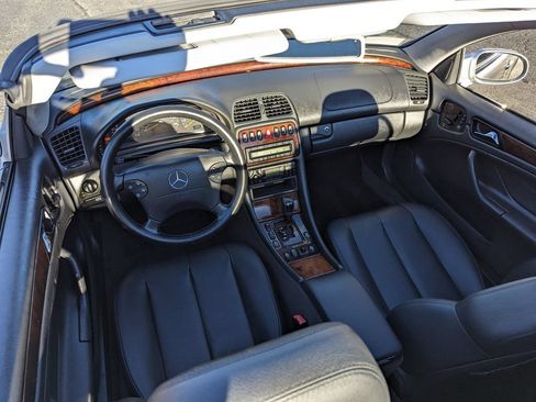 Used 2002 Mercedes-Benz CLK 320 Cabriolet image 43