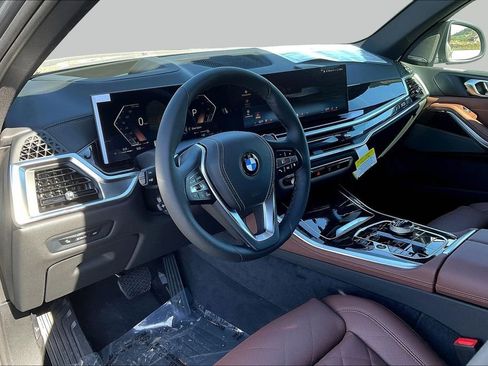 New 2026 BMW X5 xDrive40i AWD/4WD image 17