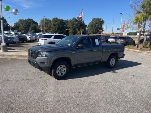Used 2023 Nissan Frontier S w/ Technology Package image 3