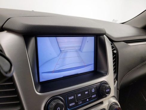 Used 2018 GMC Yukon SLT w/ Open Road Package image 4