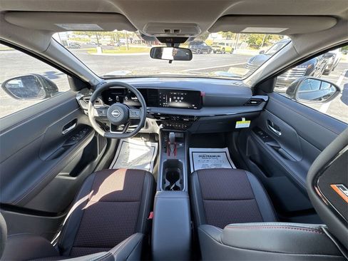 New 2026 Nissan Kicks SR w/ SR Premium Package image 21