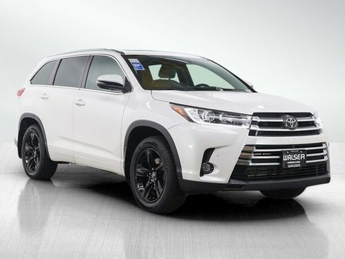 Used 2019 Toyota Highlander Limited Platinum image 7
