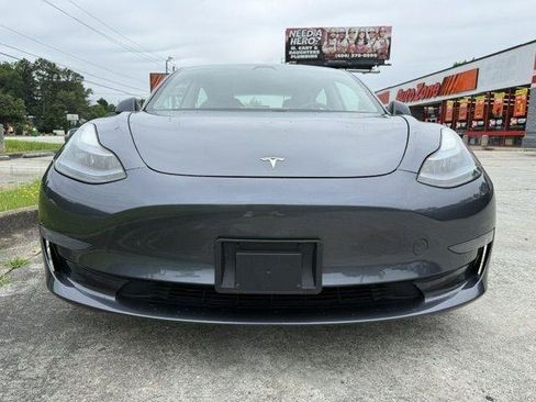 Used 2021 Tesla Model 3 Standard Range Plus RWD image 3