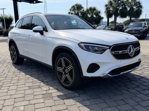 Certified 2026 Mercedes-Benz GLC 300 image 7