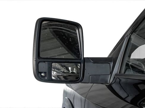 Used 2026 RAM 2500 Big Horn AWD/4WD image 40