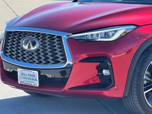 Used 2023 INFINITI QX55 Essential image 3