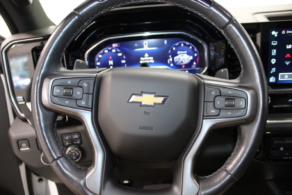 Used 2024 Chevrolet Silverado 1500 High Country AWD/4WD image 27