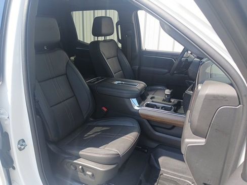 Used 2022 Chevrolet Silverado 1500 High Country w/ High Country Premium Package image 47