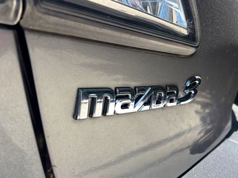 Used 2010 MAZDA MAZDA3 i Sport FWD image 4