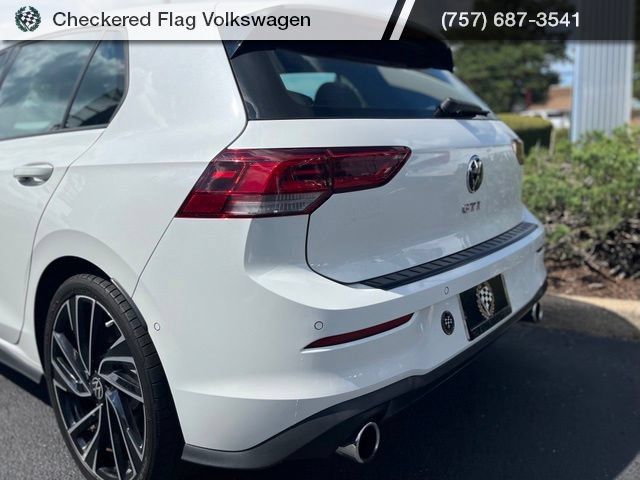 Used 2023 Volkswagen GTI Autobahn FWD image 9