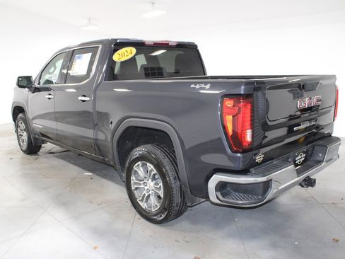 Used 2024 GMC Sierra 1500 SLT image 7
