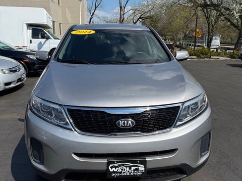 Used 2014 Kia Sorento LX AWD/4WD image 4