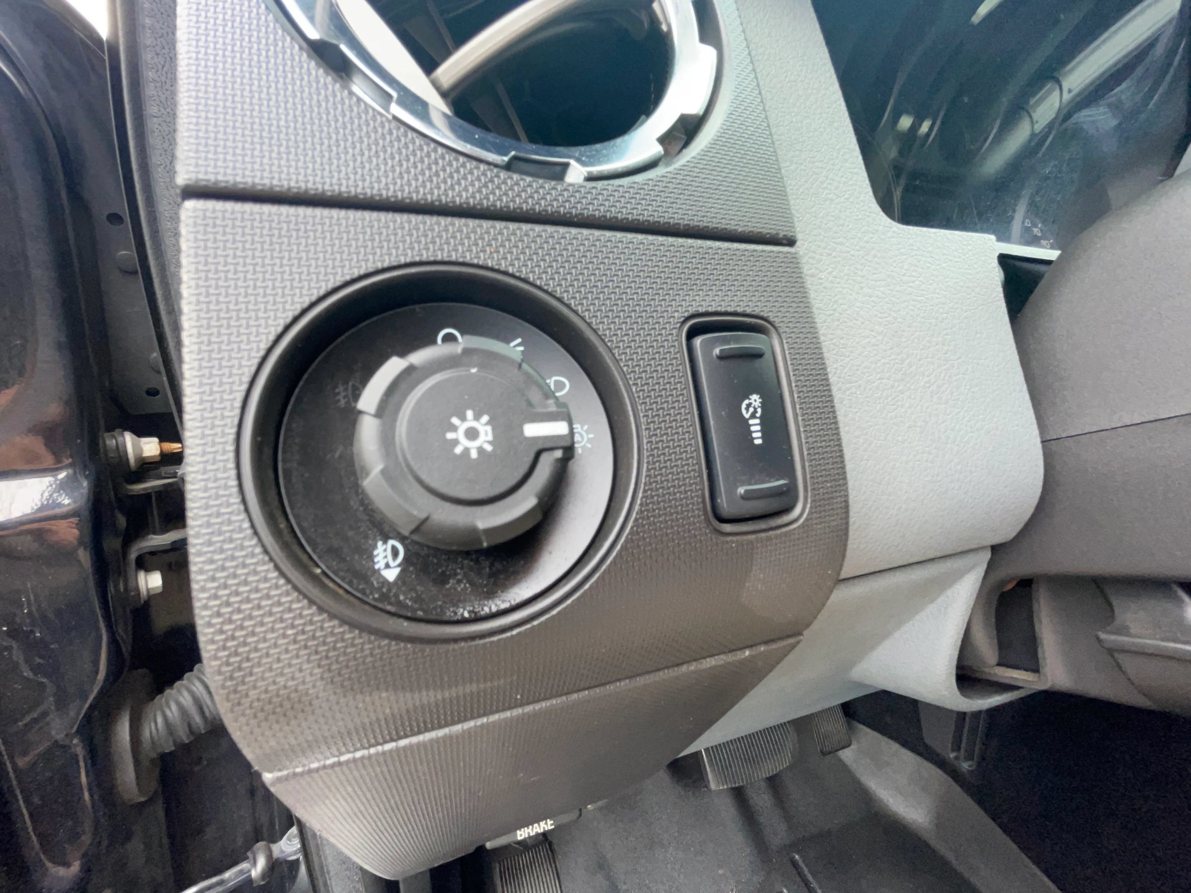 Used 2012 Ford F250 XLT w/ Snow Plow Prep Pkg AWD/4WD image 16