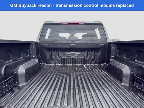 Used 2024 Chevrolet Silverado 1500 LT AWD/4WD image 19