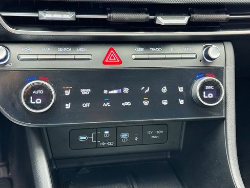 Used 2025 Hyundai Sonata Limited FWD image 12