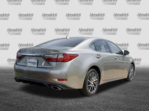 Used 2017 Lexus ES 350 w/ Luxury Package image 8