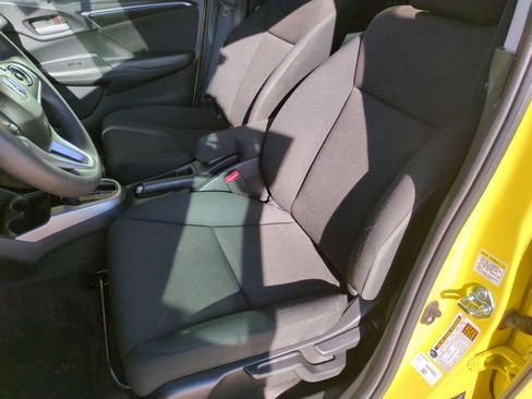 Used 2015 Honda Fit EX image 24