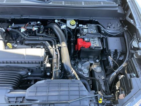 New 2025 Ford Maverick XLT w/ XLT Luxury Package image 41