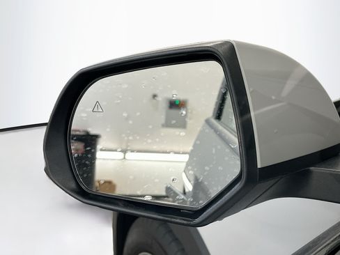 Used 2024 Hyundai Ioniq 5 SEL AWD/4WD image 16