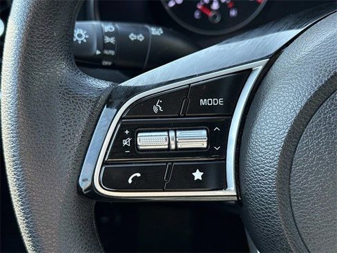 Used 2023 Kia Forte LXS image 24