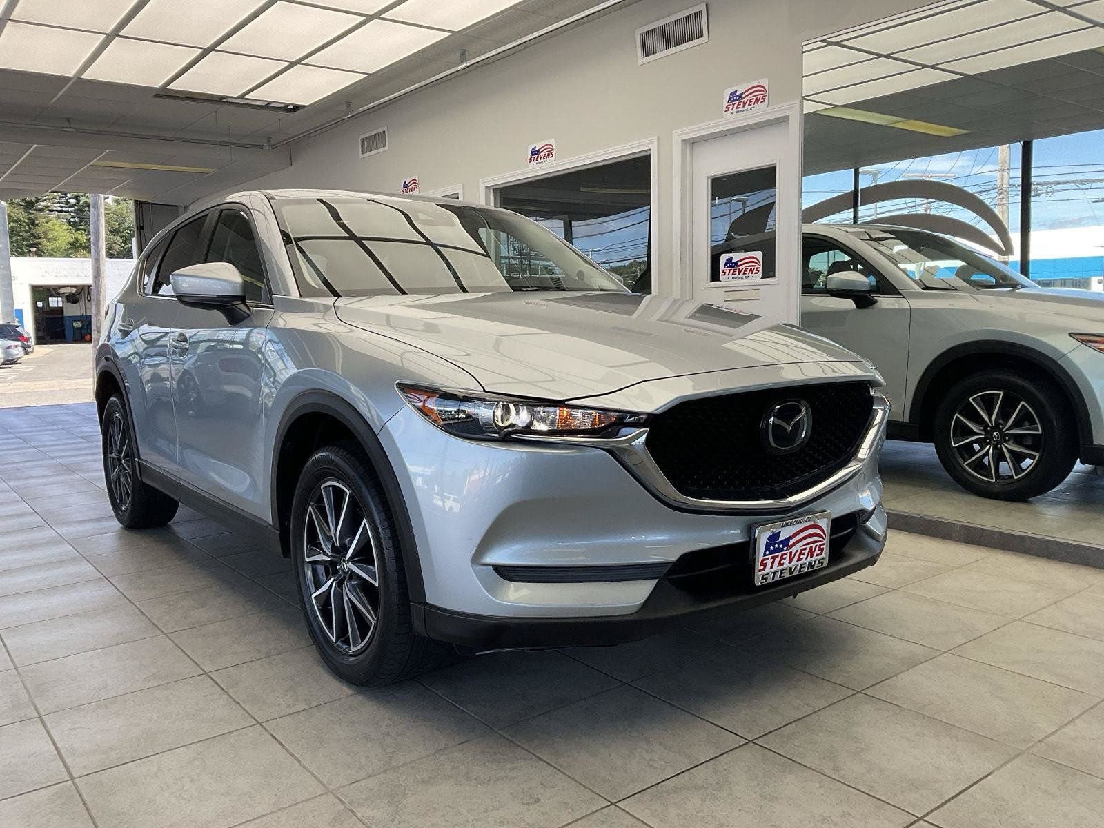 Used 2018 MAZDA CX-5 Touring w/ Preferred Equipment Package AWD/4WD image 1