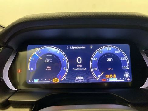 Used 2024 Jeep Grand Cherokee L Limited w/ Luxury Tech Group II image 13