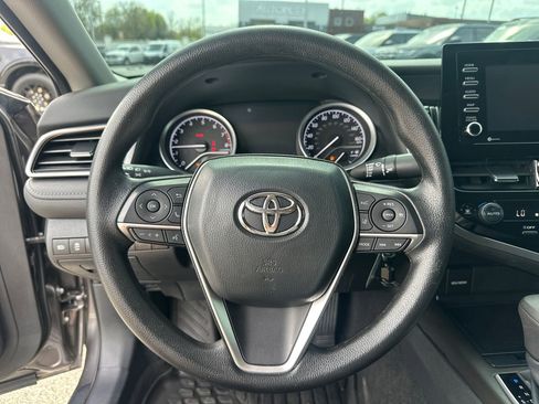 Used 2023 Toyota Camry LE image 23