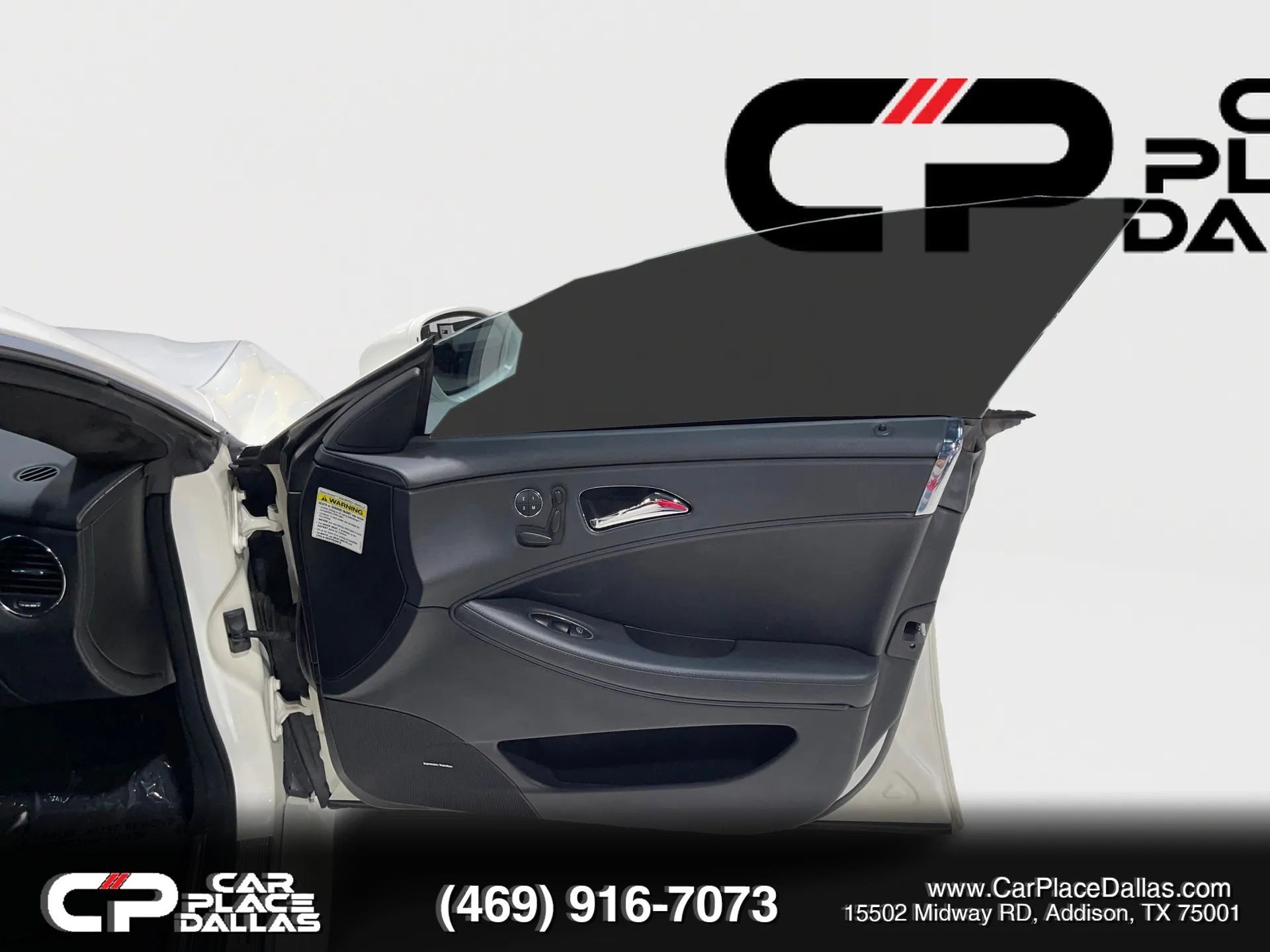Used 2006 Mercedes-Benz CLS 500 w/ Entertainment Pkg image 23