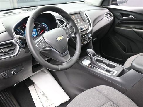 Used 2024 Chevrolet Equinox LT image 14