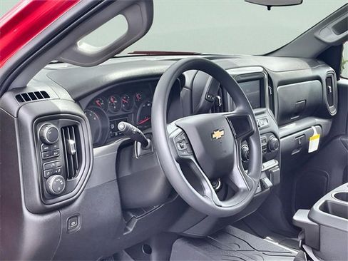 New 2025 Chevrolet Silverado 1500 Custom image 8