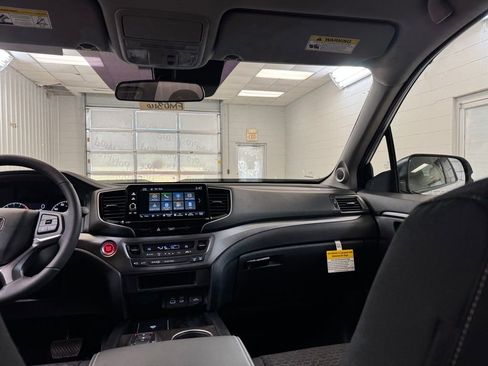 New 2026 Honda Ridgeline Sport image 23