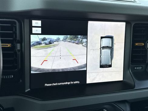 Used 2023 Ford Bronco Badlands w/ Sasquatch Package AWD/4WD image 24