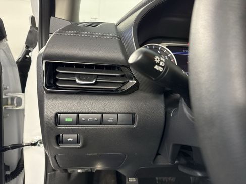 Certified 2025 Nissan Sentra SV image 16